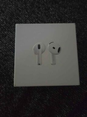 Apple AirPods 4 - Unopened